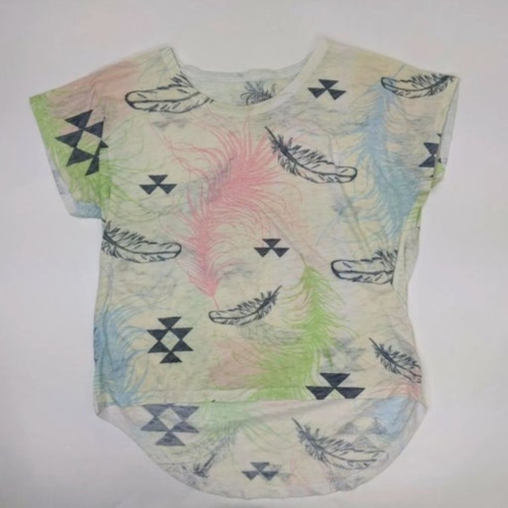 Cap Sleeve Feather T-shirt Size M Multic